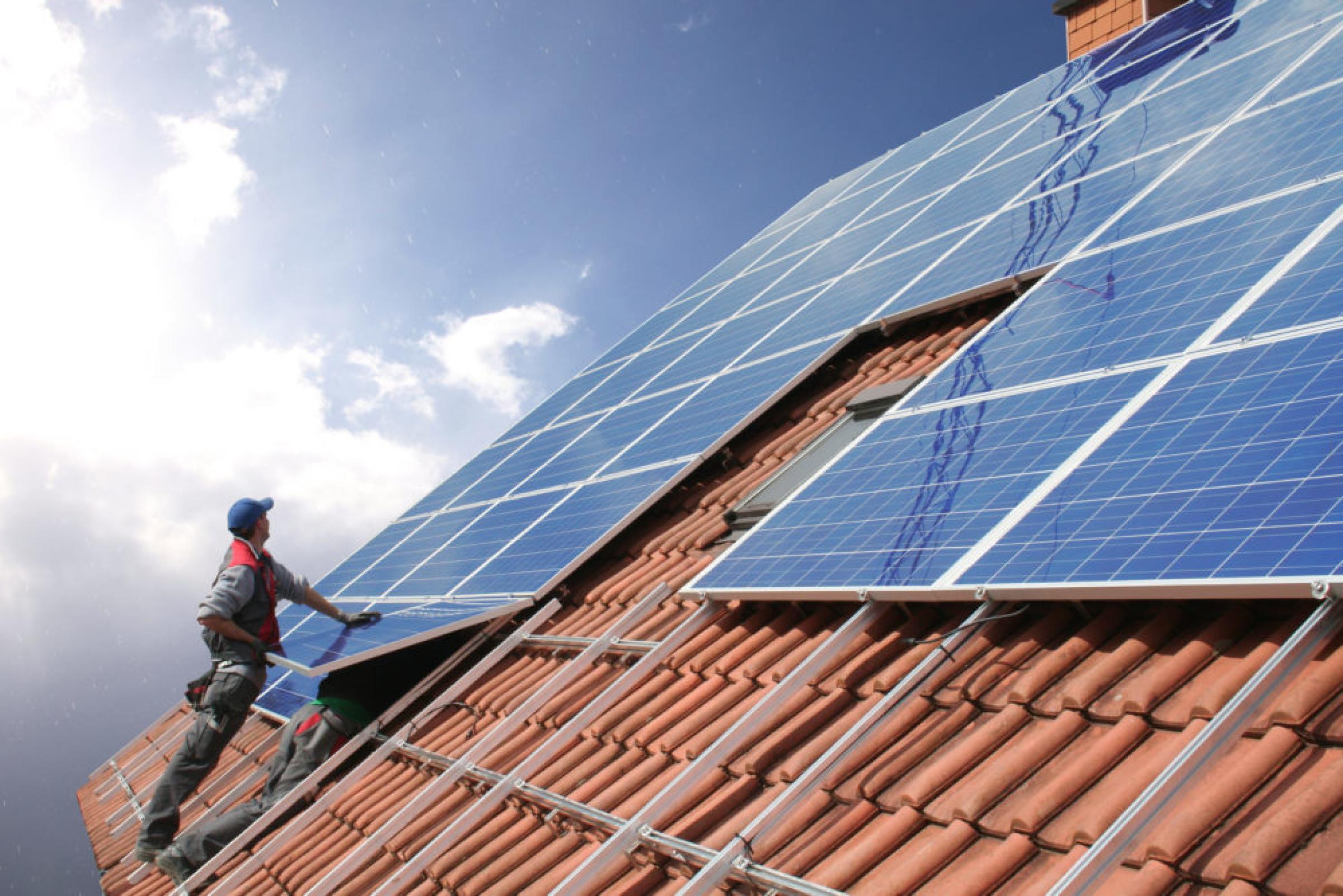 Installing Solar Panel Mounts