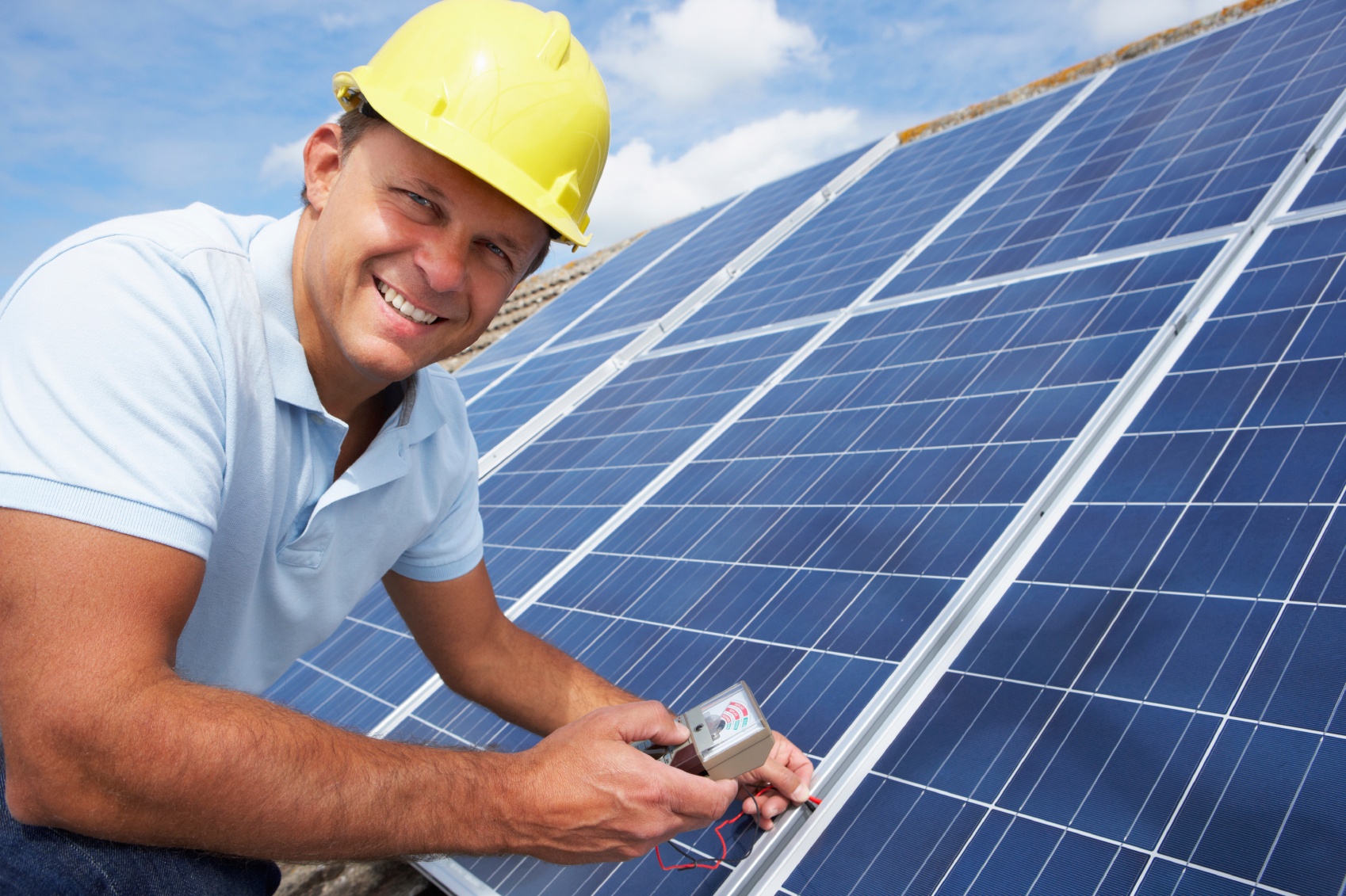 Solar-Panel-Installer.jpg Solar-Panel-Installer.jpg