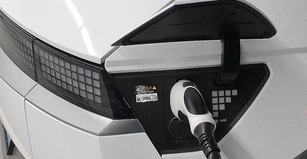 hyunda Ioniq 5 charging