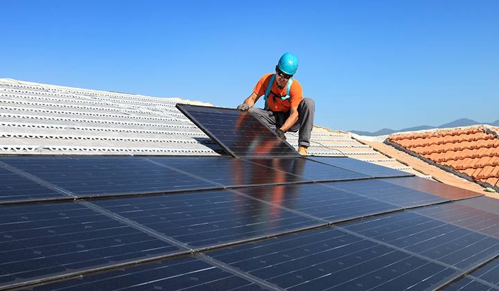 how do i estimate solar installation costs