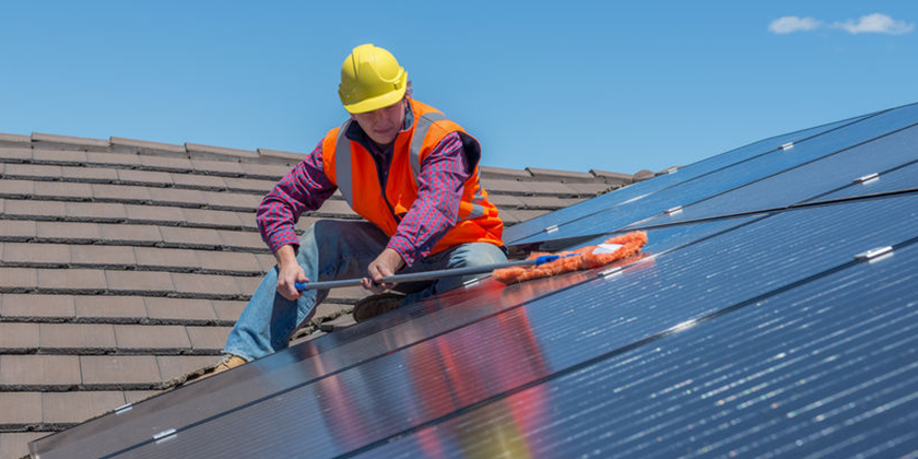 should you wash your solar panels?